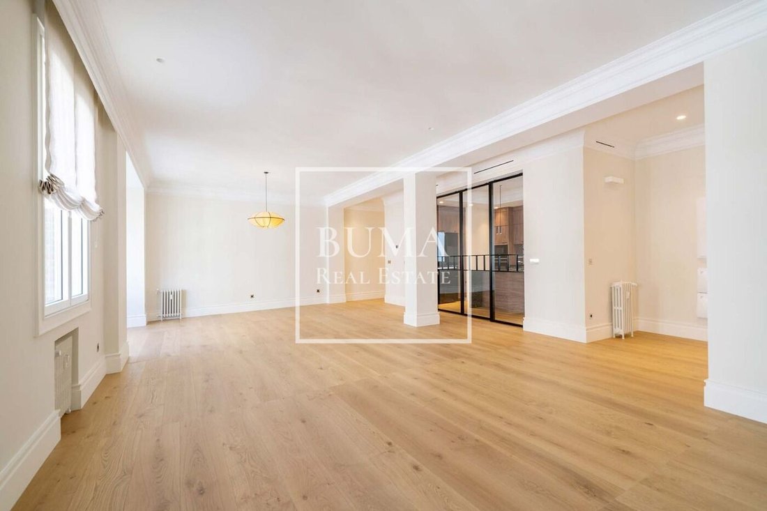 Apartment in Chamberi, Madrid, Spain 3 - 16615463