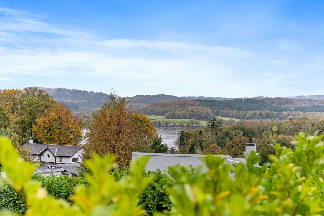 House in Windermere, England 2 - 16609622