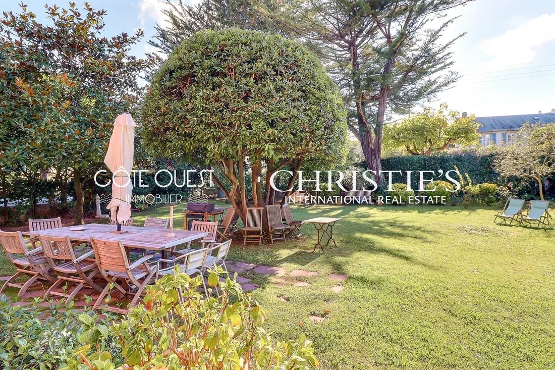 Villa in Les Rocailles-Lahouze, Biarritz, France 3 - 16609185
