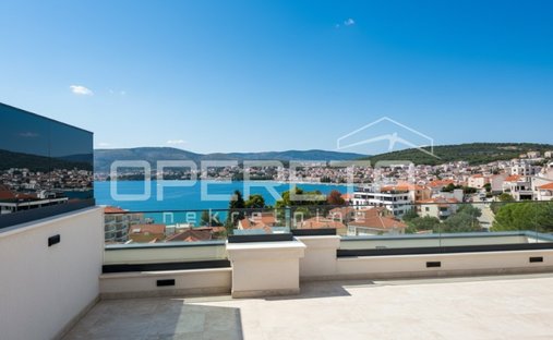 Apartment in Okrug Gornji, Split-Dalmatia County, Croatia 1