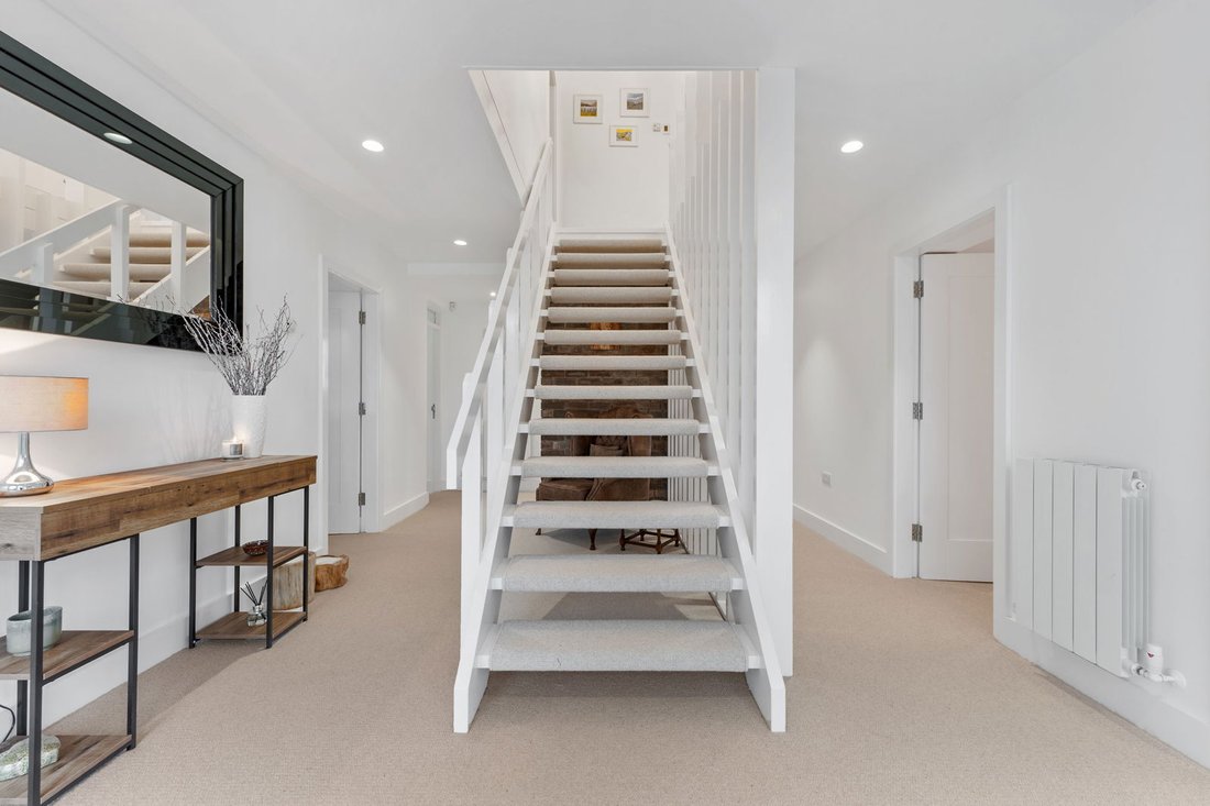 House in Windermere, England 3 - 16609622