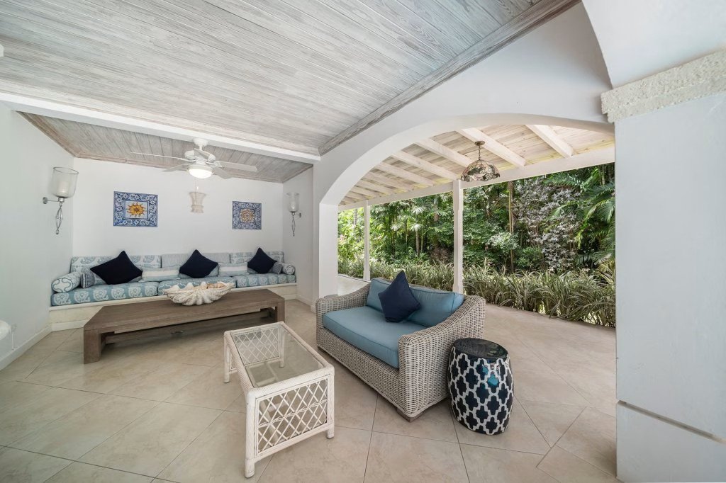 Villa in Holetown, Saint James, Barbados 4 - 16609517