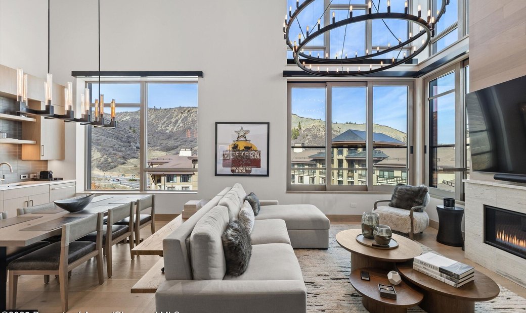 Snapshot of Penthouse Lofts With Private Aspen Trees