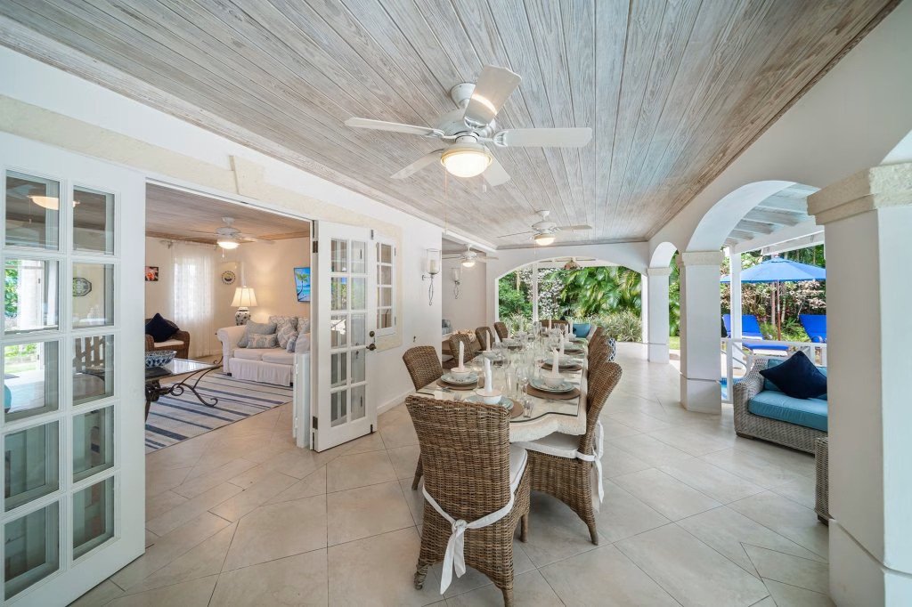 Villa in Holetown, Saint James, Barbados 1 - 16609517