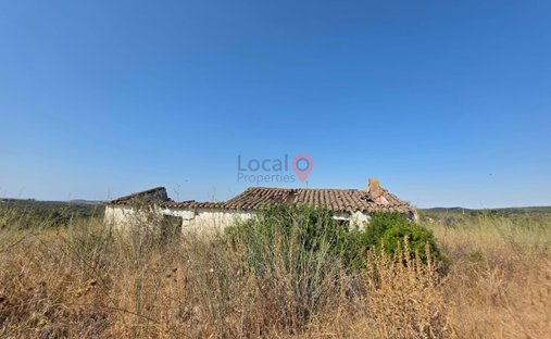 Land in Bensafrim e Barao de Sao Joao, Algarve, Portugal 1
