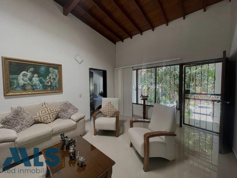 House in Medellín, Antioquia, Colombia 3 - 16615489