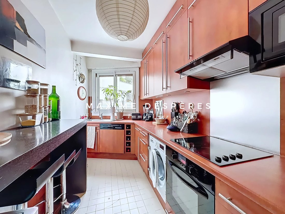 Apartment in Saint James-Général Koenig, Neuilly-sur-Seine, France 4 - 16612526
