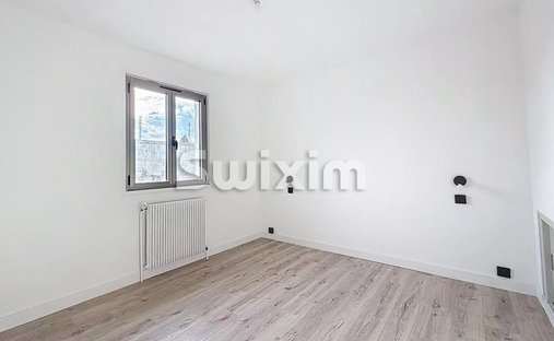 Castle for Sale in Grilly, Auvergne-Rhône-Alpes, France