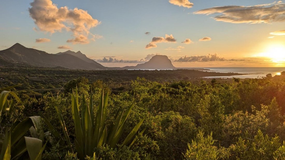 Land in Black River, Rivière Noire District, Mauritius 1 - 16612573
