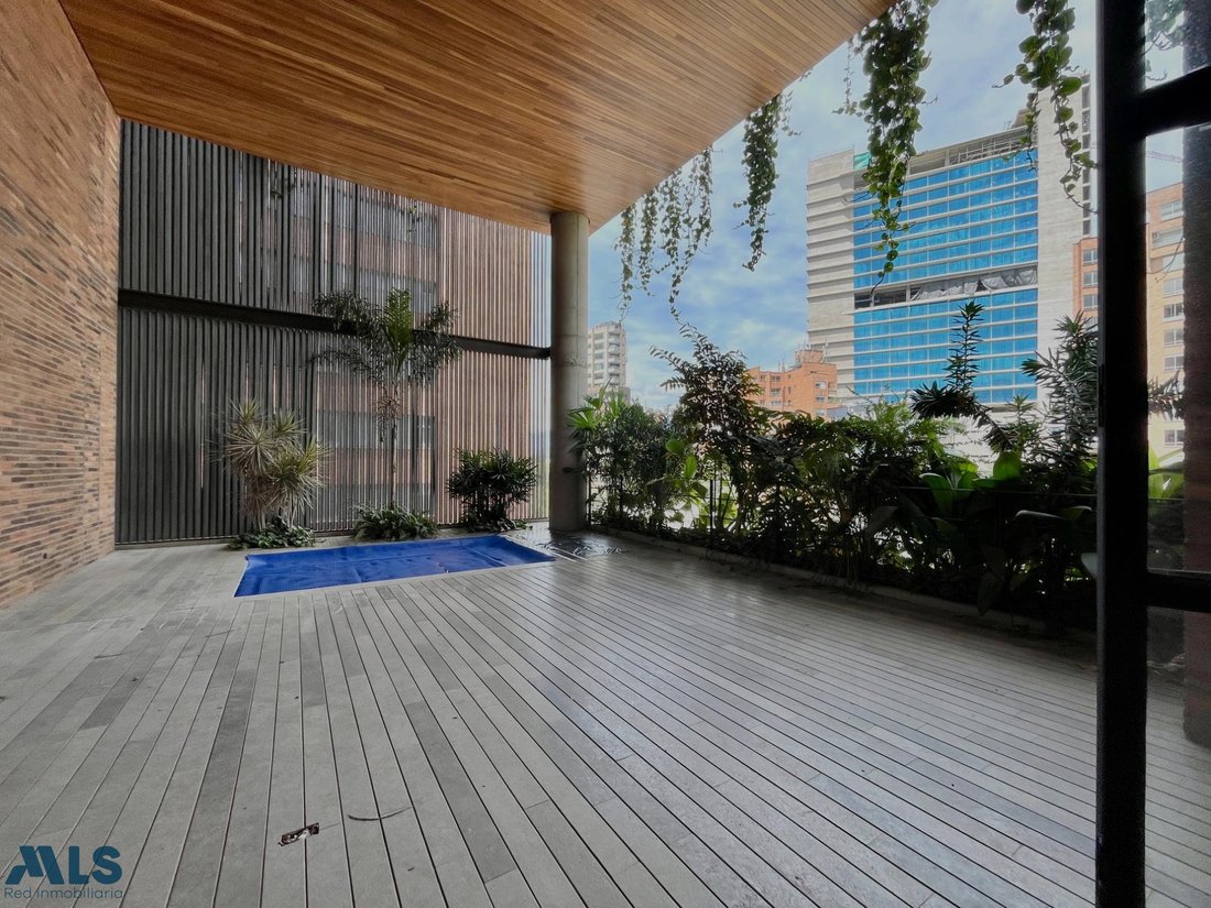 Apartment in Medellín, Antioquia, Colombia 3 - 16615485