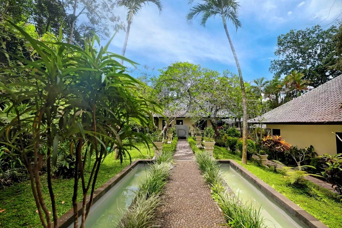 Villa in Tabanan, Bali, Indonesia 3 - 14197972