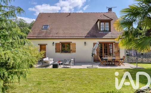 Manor For Sale, 12 Rooms Triel Sur Seine 78510