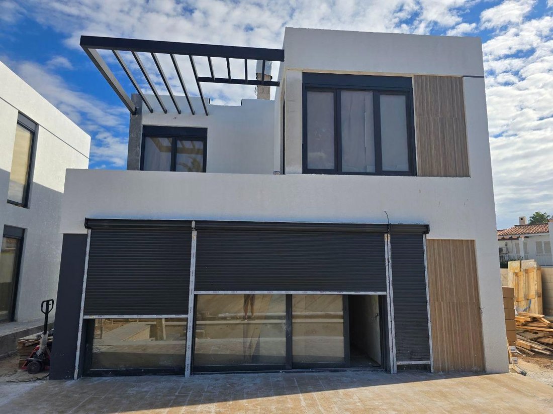 Villa in la Nucia, Valencian Community, Spain 4 - 16609688