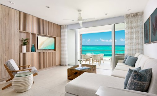 Condo in The Bight Settlement, Caicos Islands, Turks and Caicos Islands 1
