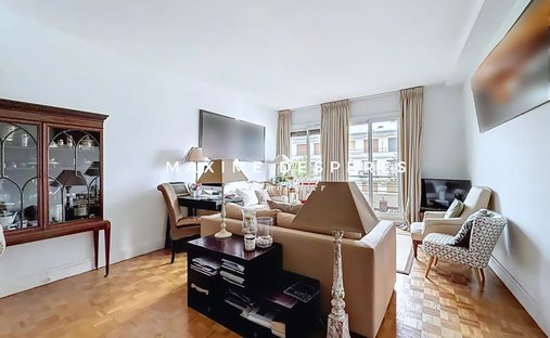 Apartment in Saint James-Général Koenig, Neuilly-sur-Seine, France 1