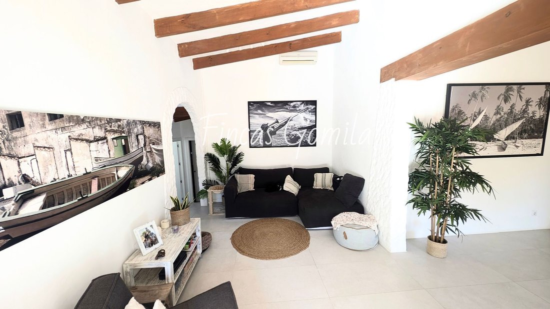 Chalet in es Mercadal, Balearic Islands, Spain 3 - 16475467