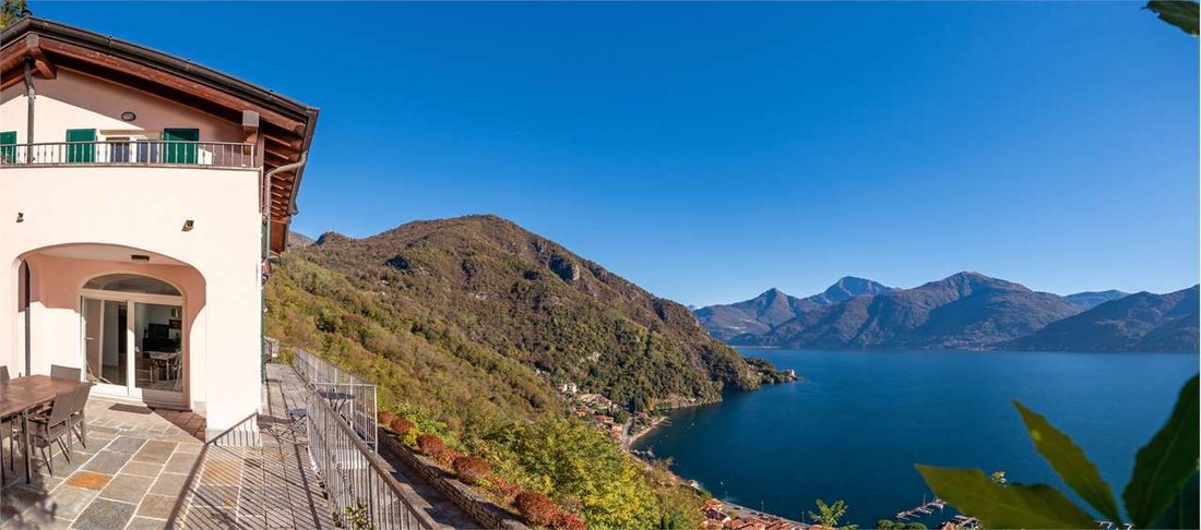 Villa in Plesio, Lombardy, Italy 4 - 16609594