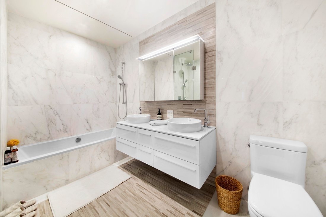 Condo in New York, New York, United States 5 - 16614290