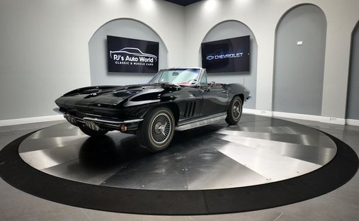 427 V8 Muncie 4-Speed Tuxedo Black Exterior! in Clearwater, United States 1