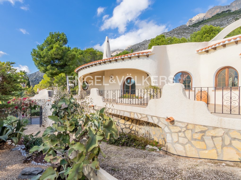 Villa in Altea, Valencian Community, Spain 4 - 11745073