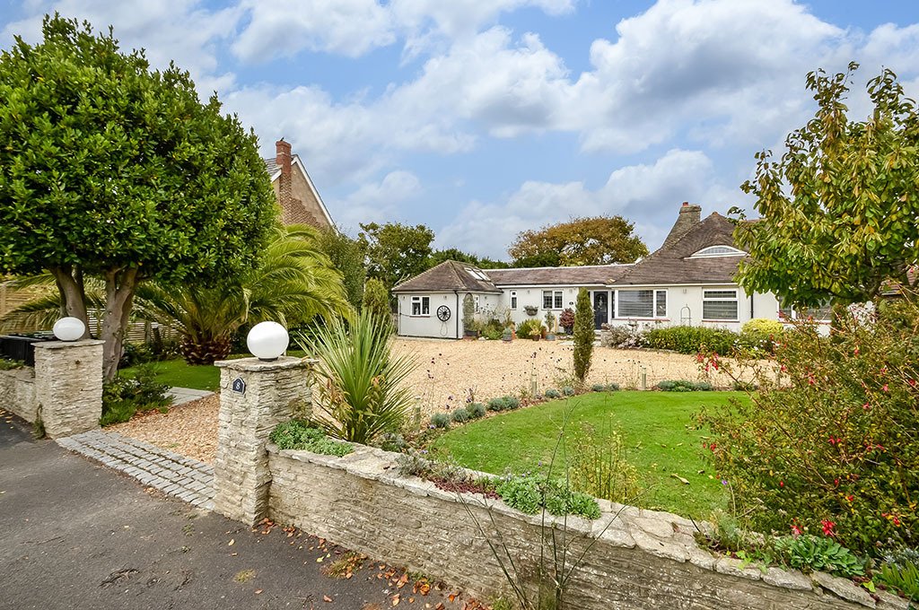 Chalet in Hayling Island, England 1 - 16609619
