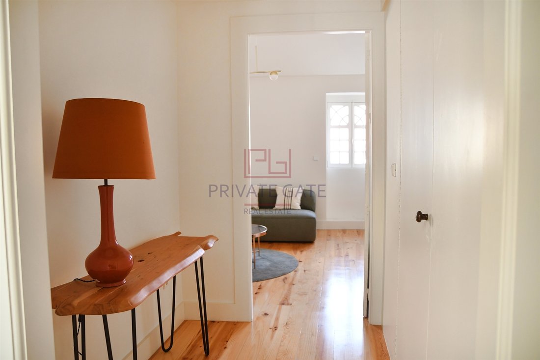 Apartment in Cedofeita, Santo Ildefonso, Se, Miragaia, Sao Nicolau e Vitoria, Porto District, Portugal 1 - 16613733