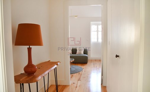 Apartment in Cedofeita, Santo Ildefonso, Se, Miragaia, Sao Nicolau e Vitoria, Porto District, Portugal 1