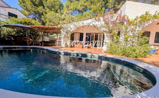 Chalet in Es Mercadal, Balearische Inseln, Spanien 1