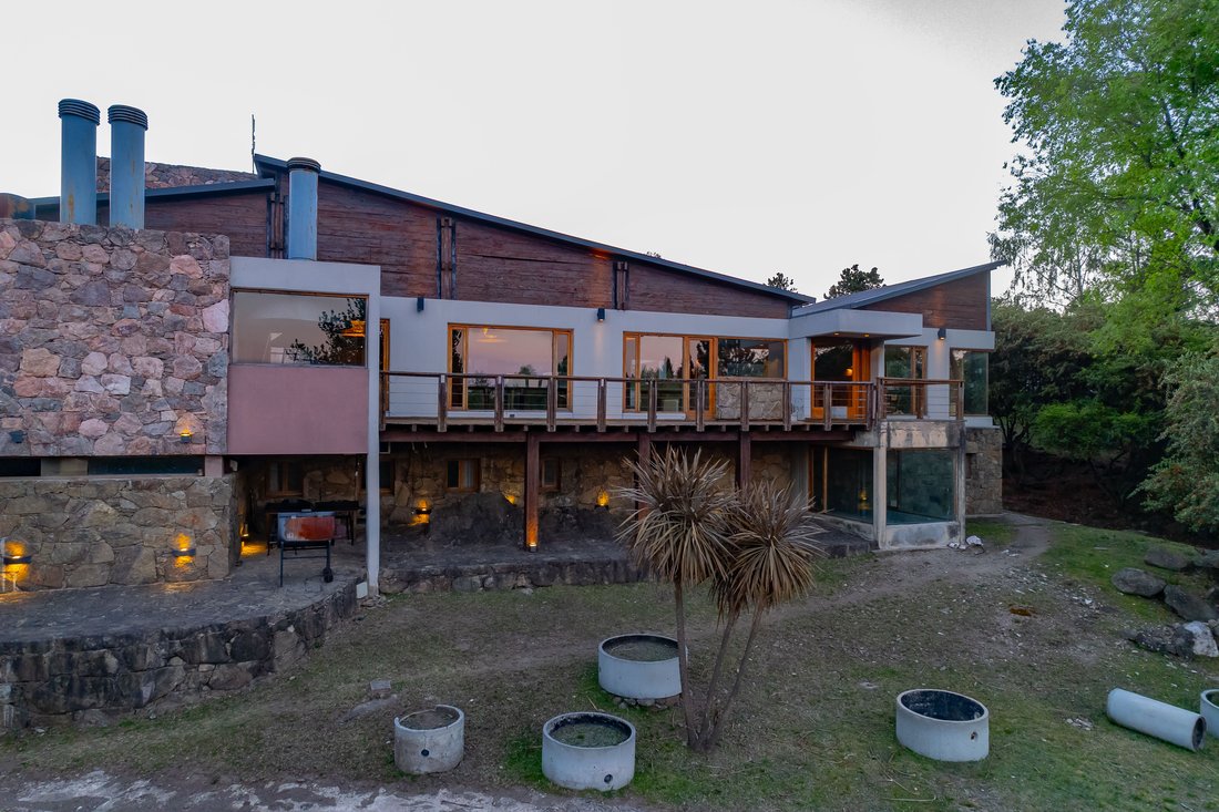 House in Villa Berna, Cordoba, Argentina 4 - 16610777