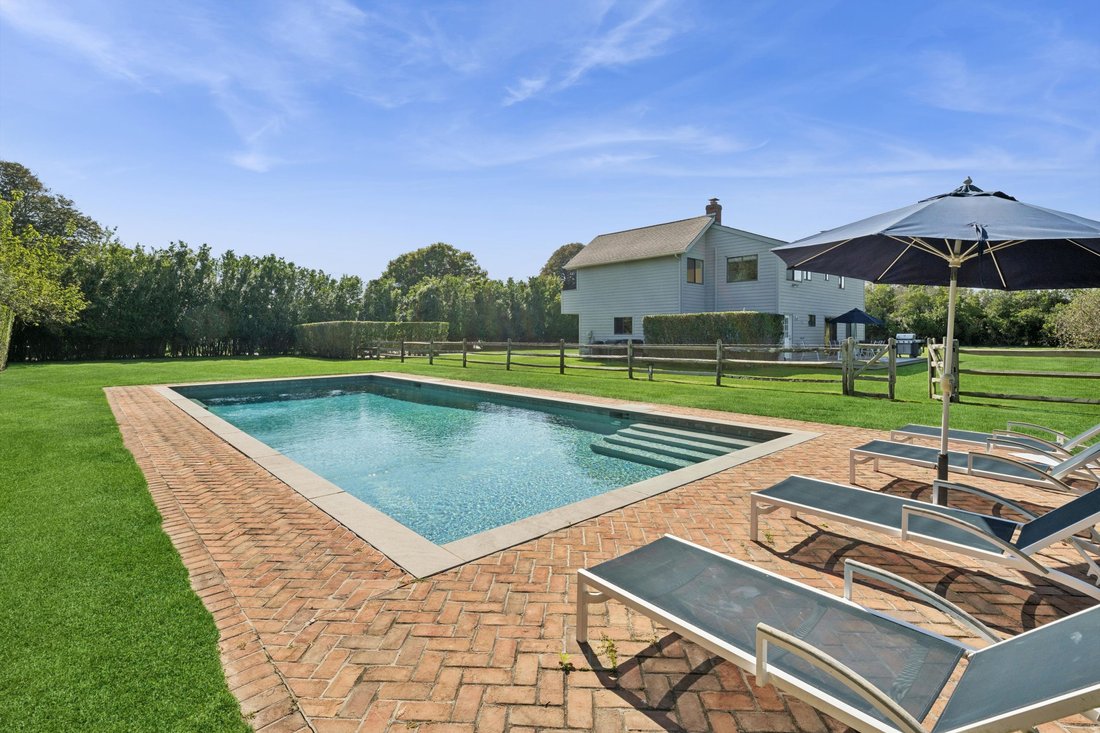 Bridgehampton, New York, United States 1 - 15879330