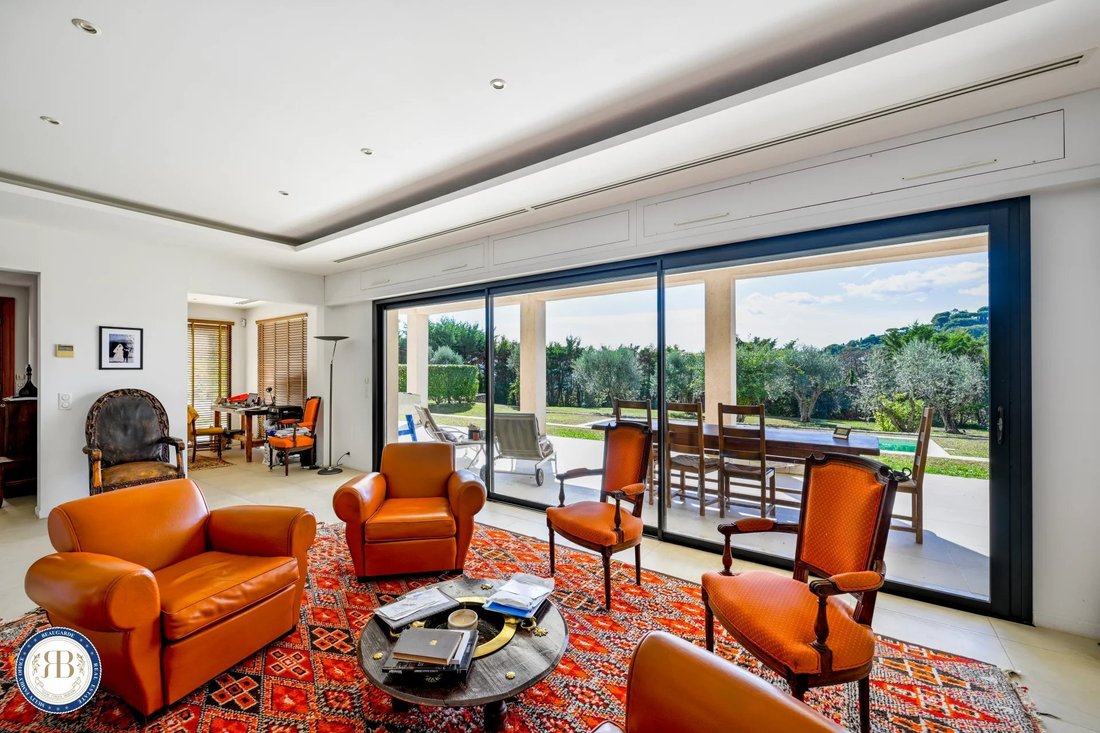 Casa a Mougins, Provenza-Alpi-Costa Azzurra, Francia 5 - 16609251