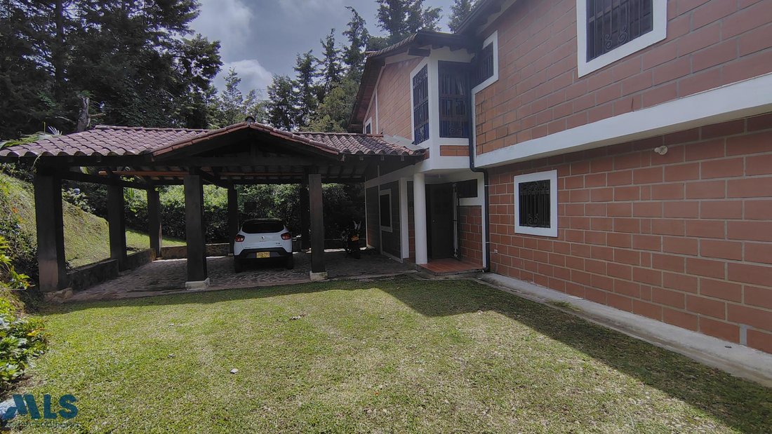 Finca in Rionegro, Antioquia, Colombia 4 - 16615497
