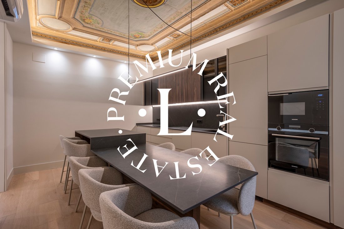 Apartment in Ciutat Vella, Barcelona, Spain 2 - 16615467