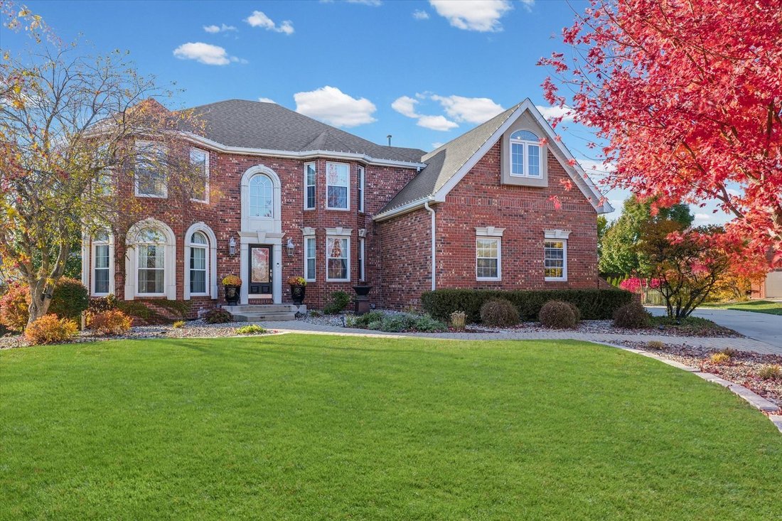 House in Bloomington, Illinois, United States 1 - 16611072