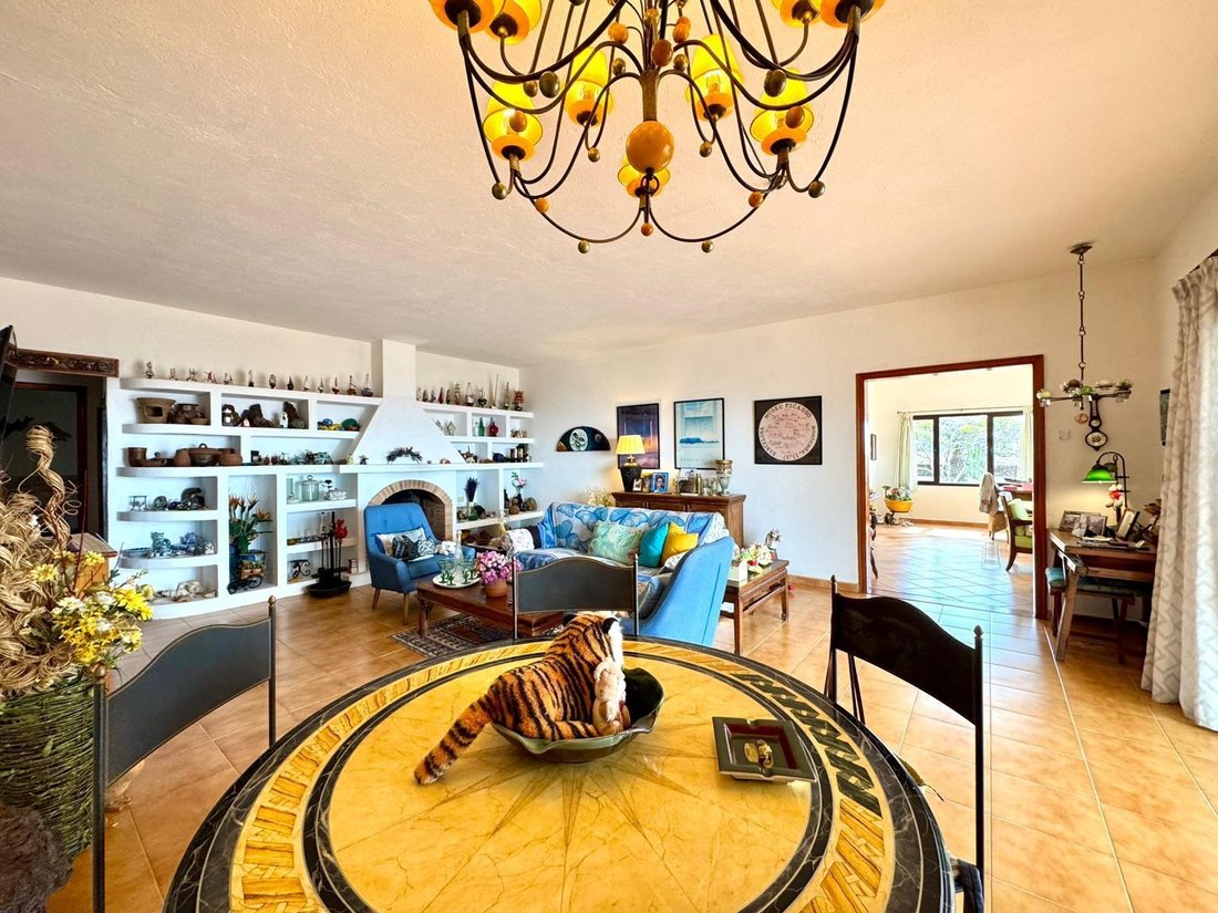 Villa in Yaiza, Canary Islands, Spain 2 - 16609547