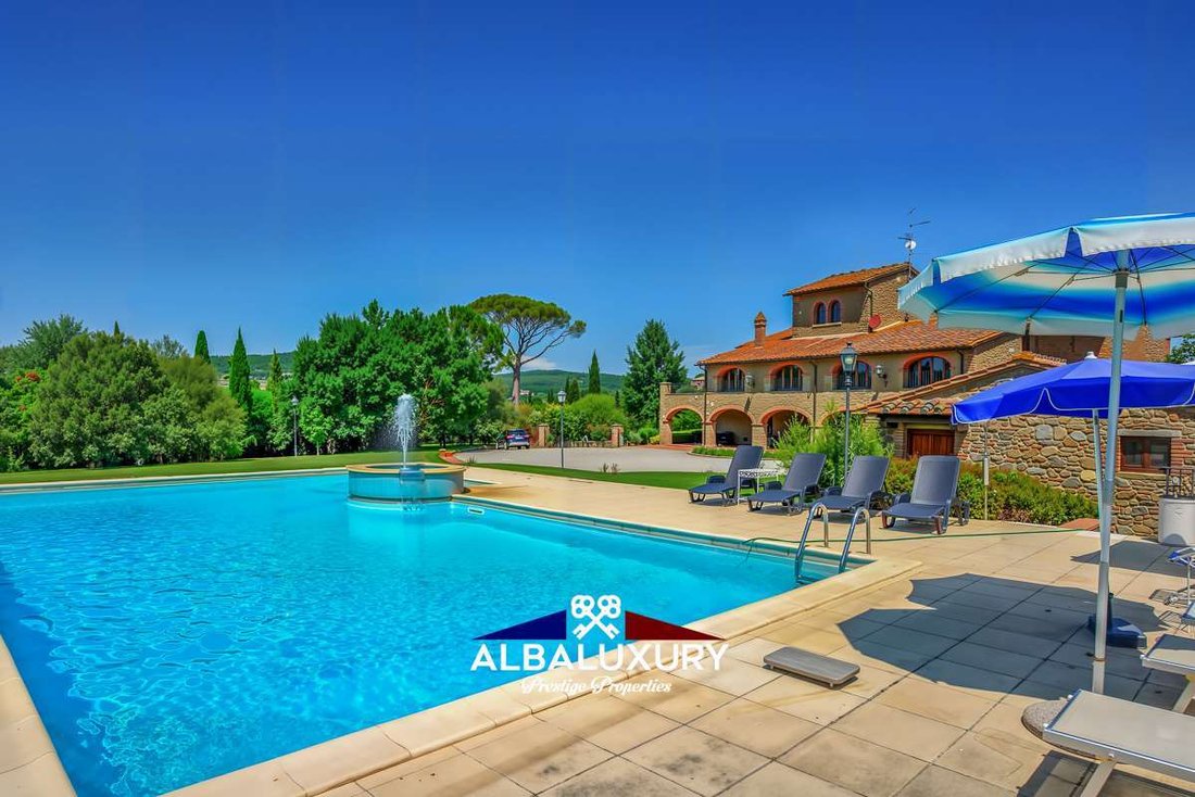 Villa in Lucignano, Toskana, Italien 3 - 15354685