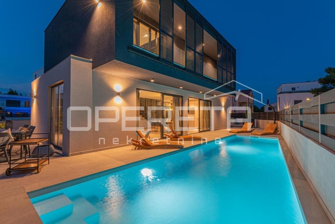 Villa in Srima, Sibenik-Knin County, Croatia 2 - 16613818