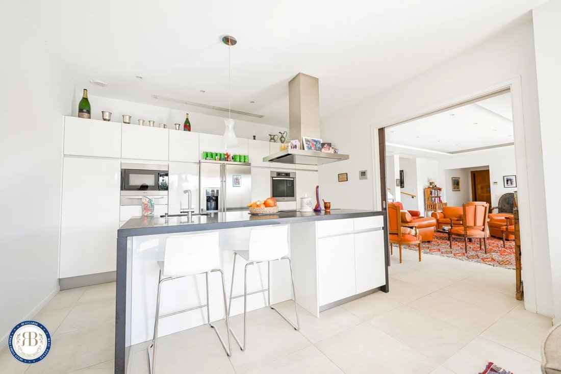Casa a Mougins, Provenza-Alpi-Costa Azzurra, Francia 4 - 16609251
