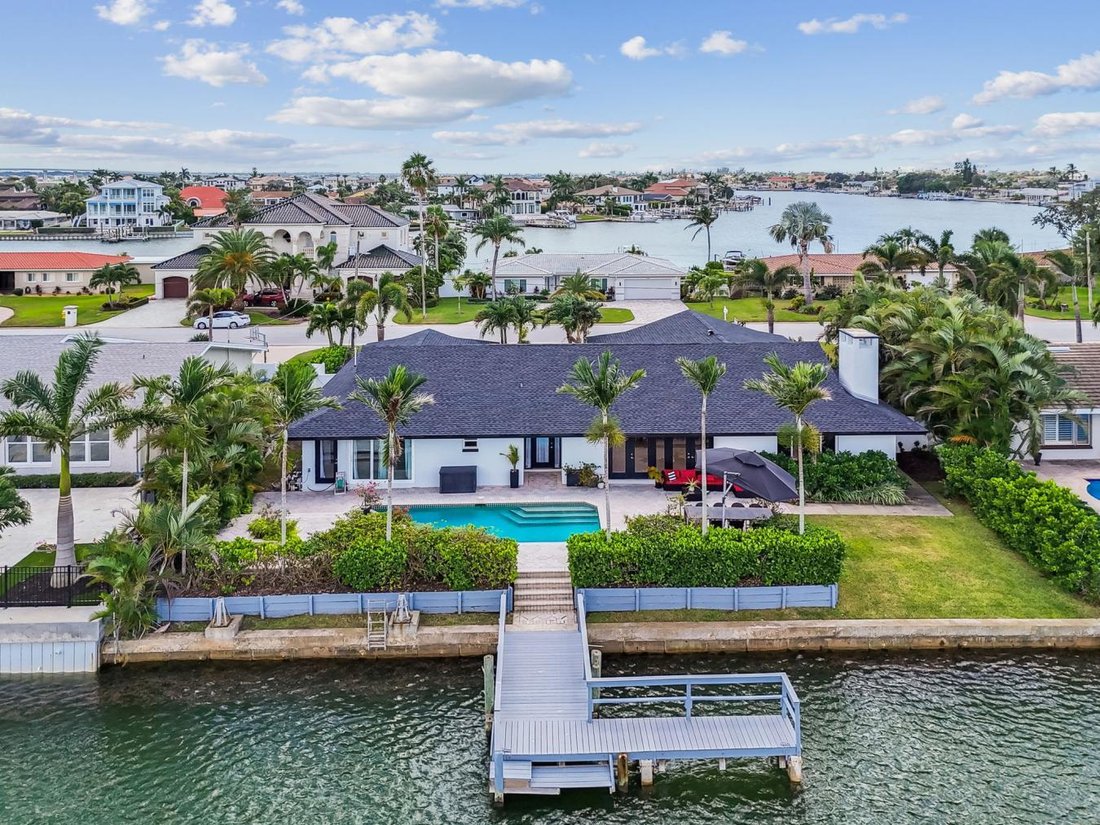House in Belleair Beach, Florida, United States 1 - 16611215