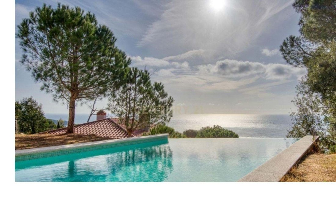Villa in Sant Feliu de Guixols, Catalonia, Spain 2 - 16611221