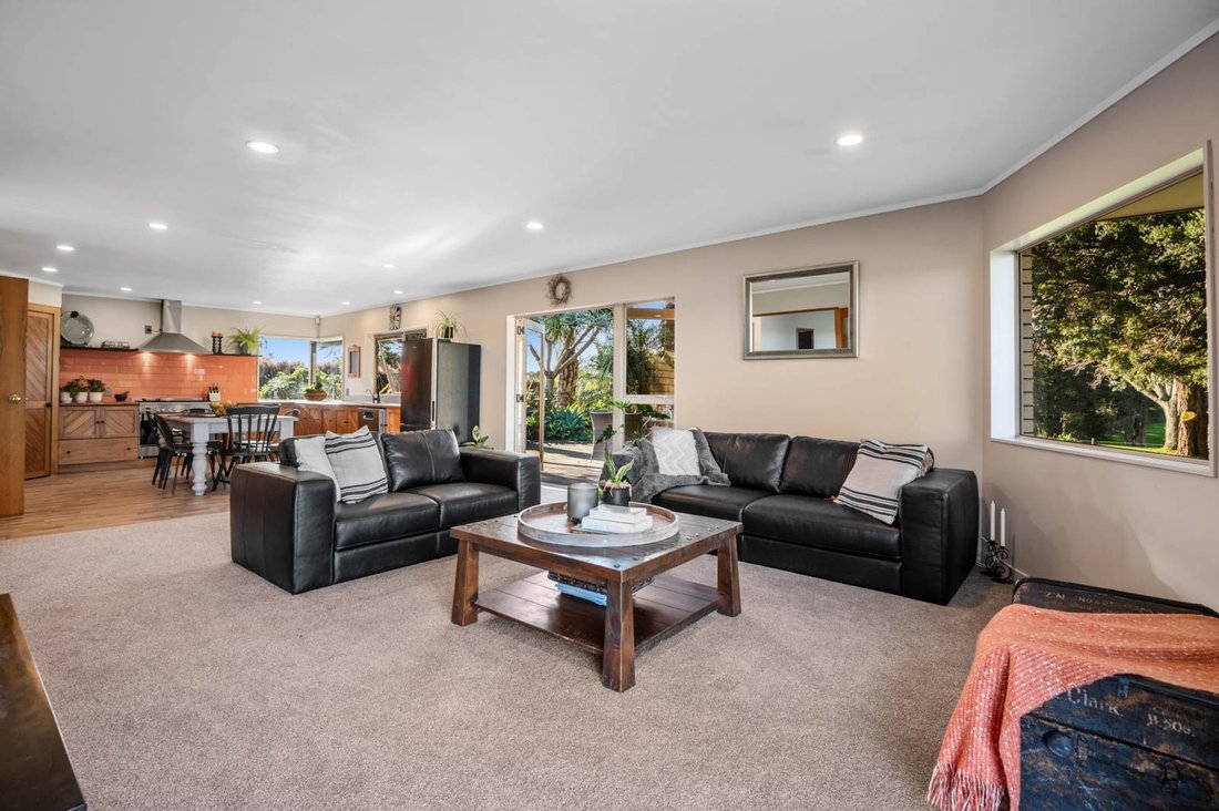 House in Karaka, Auckland, New Zealand 3 - 16040317