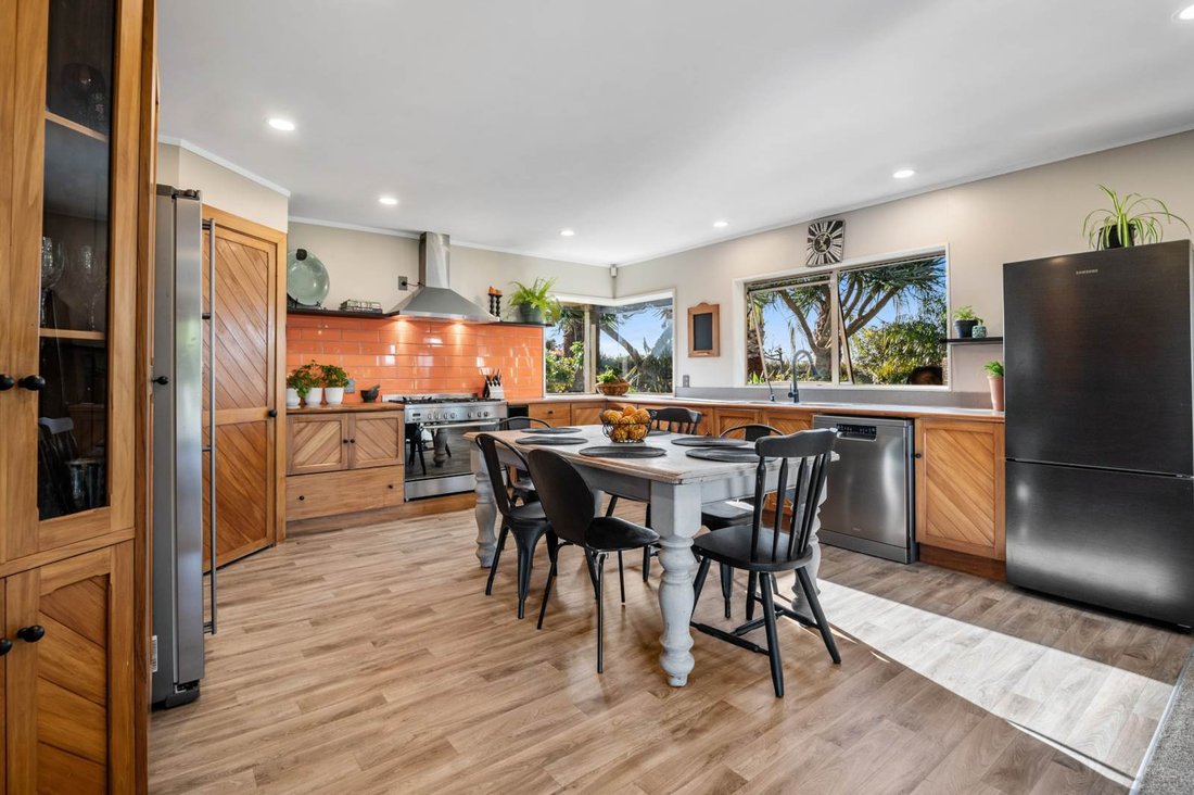 House in Karaka, Auckland, New Zealand 4 - 16040317