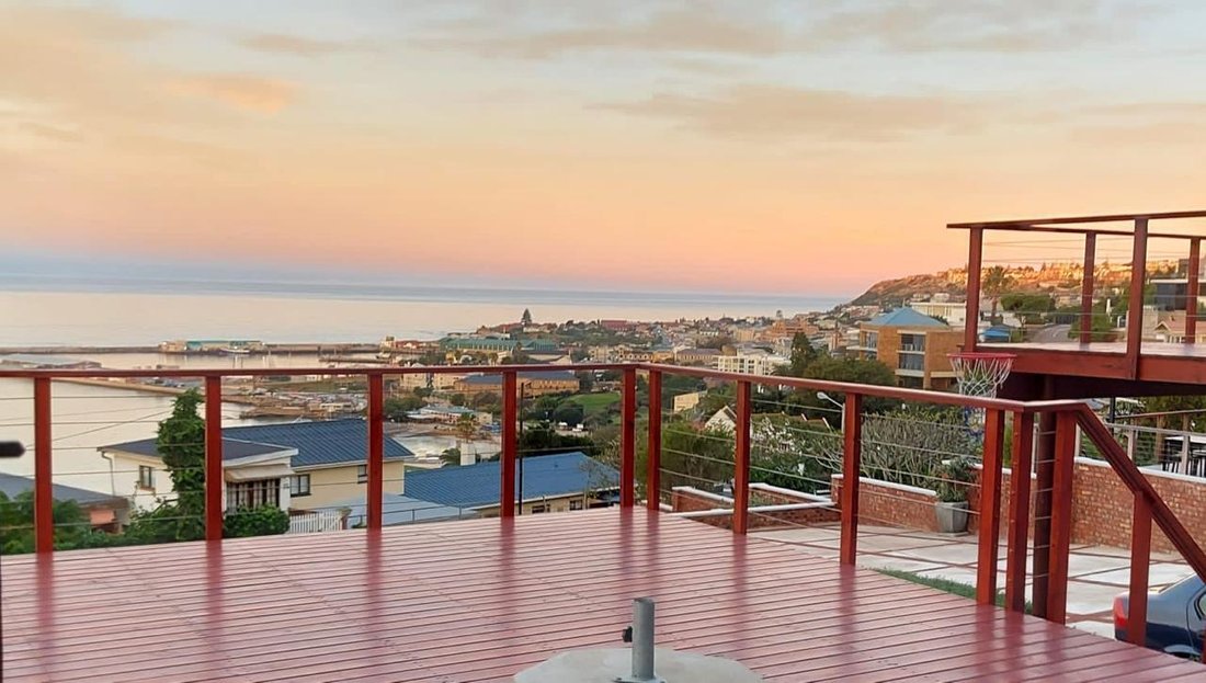 House in Mossel Bay, Western Cape, South Africa 4 - 16610500