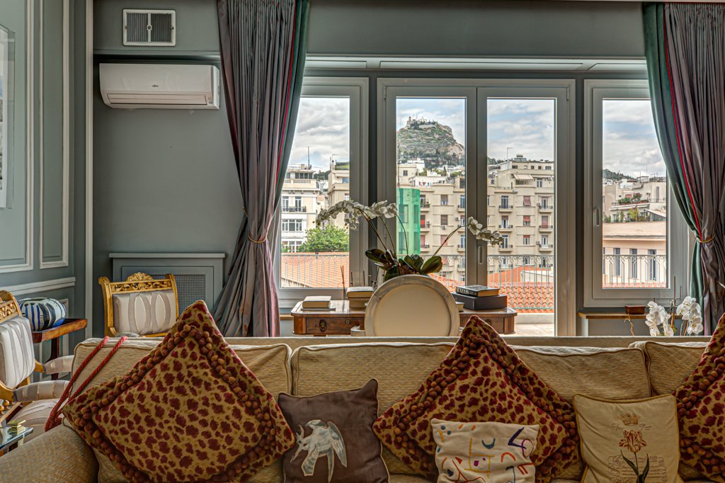 Apartment in Sunoikia Kolonakiou, 1st District of Athens, Athens 4 - 15929322