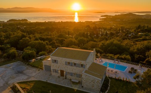 Villa in Corfu, Peloponnese, Western Greece and the Ionian, Greece 1