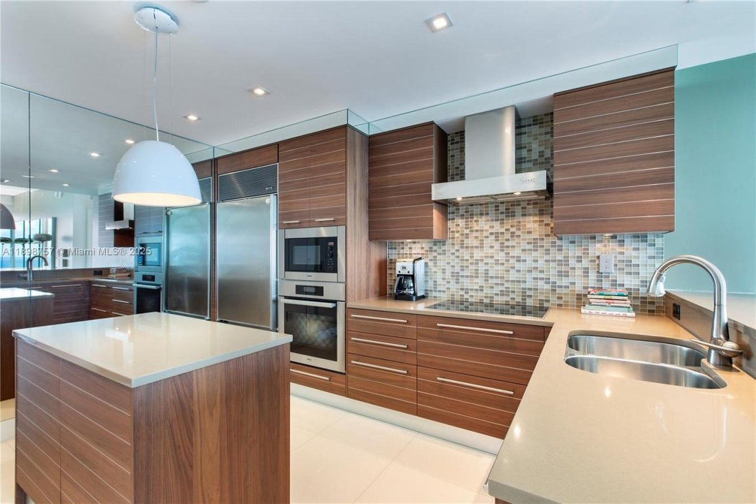 Condo in Miami Beach, Florida, United States 4 - 16615843