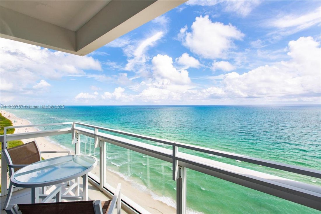 Condo in Miami Beach, Florida, United States 2 - 16615843