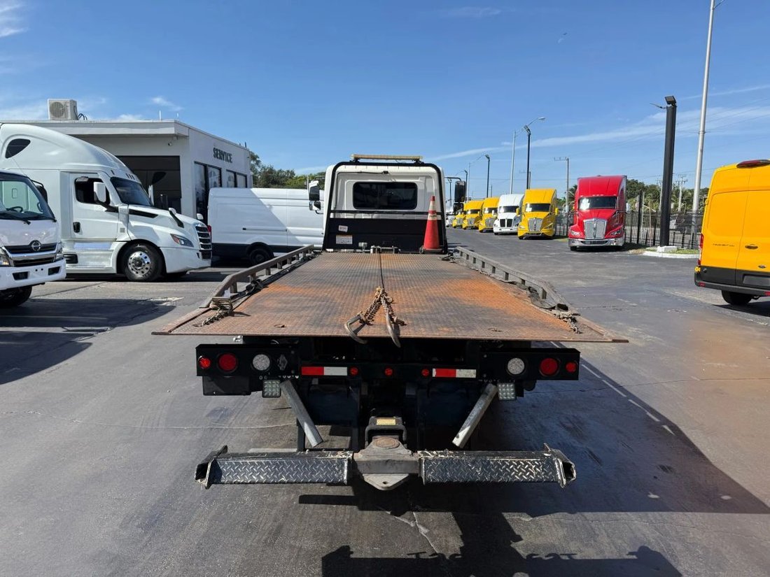 Pickup in Miami, FL, United States 5 - 16616343