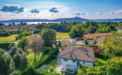 Castle for Sale in Lesa, Piedmont, Italy
