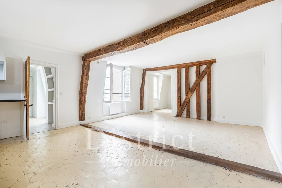 Apartment in Saint Merri, Paris 4e Arrondissement, Paris 1 - 16164857